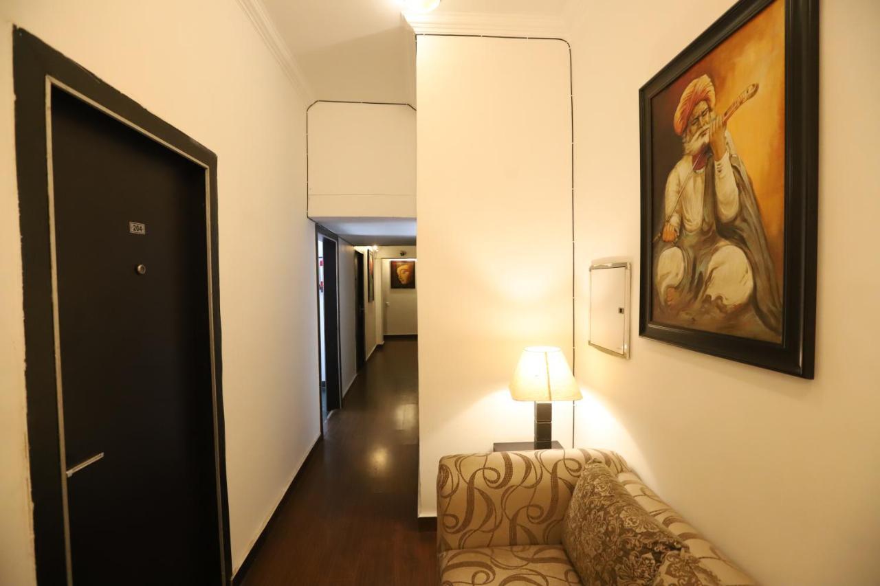Hotel Capitol Hills - Greater Kailash Delhi New Delhi Buitenkant foto