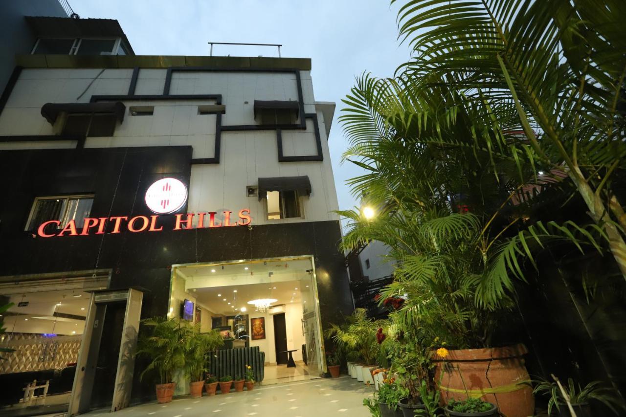 Hotel Capitol Hills - Greater Kailash Delhi New Delhi Buitenkant foto