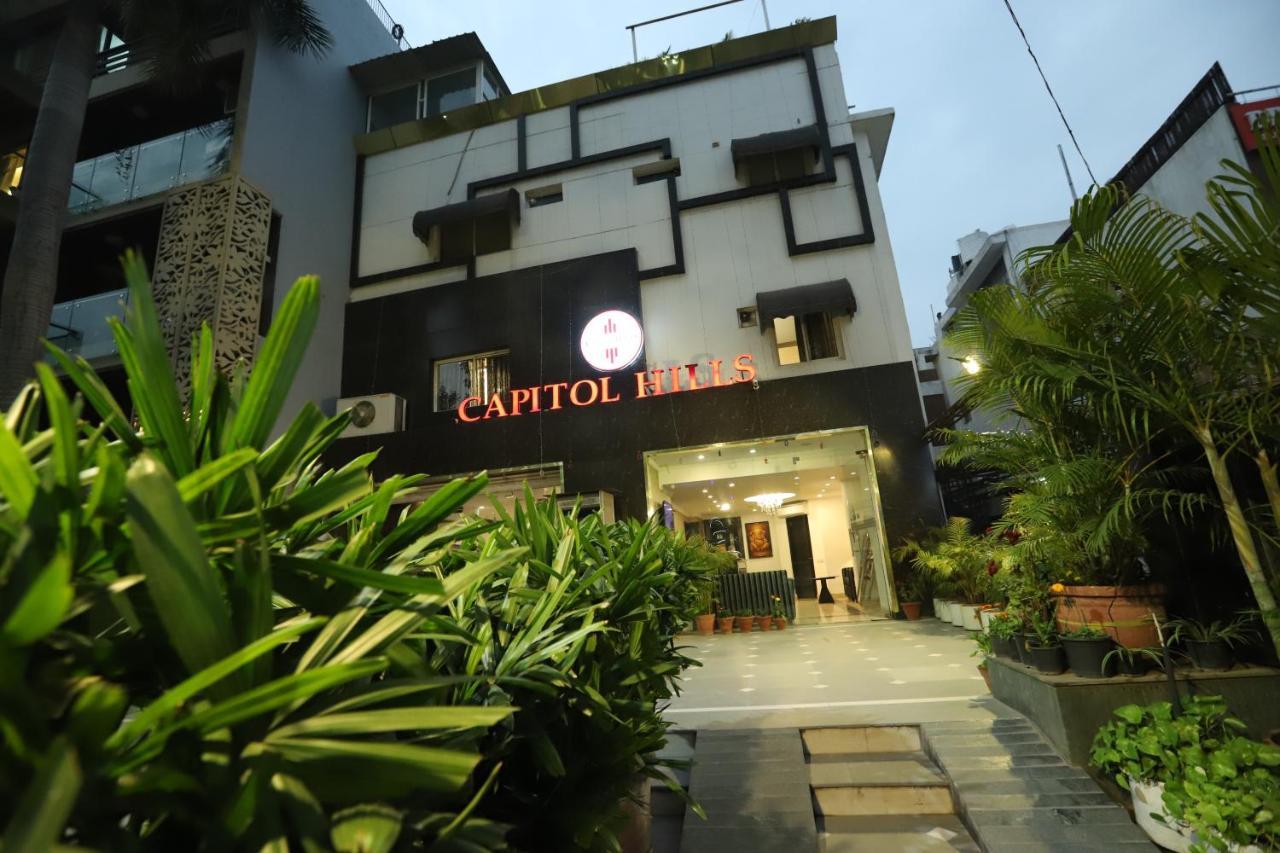 Hotel Capitol Hills - Greater Kailash Delhi New Delhi Buitenkant foto